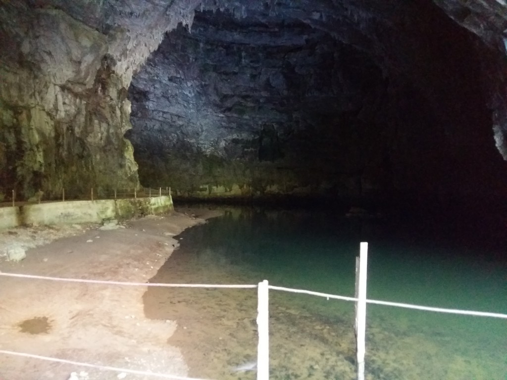  Postojna Cave 